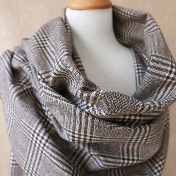 Handmade Brown White Plaid Large Wrap Scarf - Picture 5 of 10